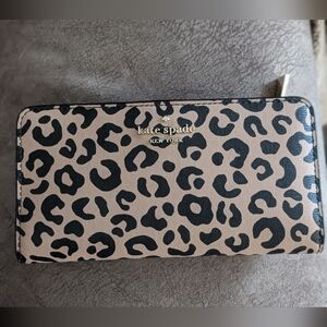 Kate Spade leopard wallet